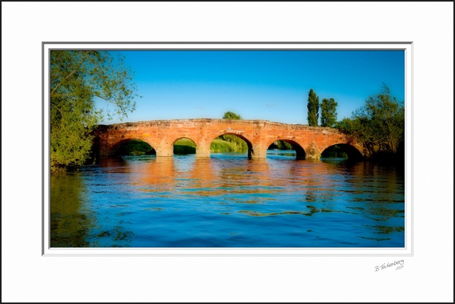 [P1020949-15x10H-16x9-Double-Mat%255B3%255D.jpg]