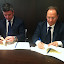 la firma dellaccordo di programmazione negoziata per contrastare lo spopolamento con Giuseppe Pitaro, sindaco di Torre di Ruggiero comune capofila del Pisl