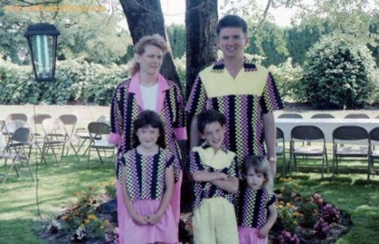 [awkward-family-photos-30%255B2%255D.jpg]