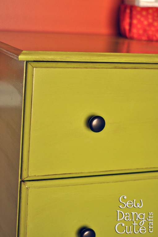 [Close-up-Dresser%255B3%255D.jpg]