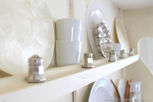 White, beige and silver fall decor