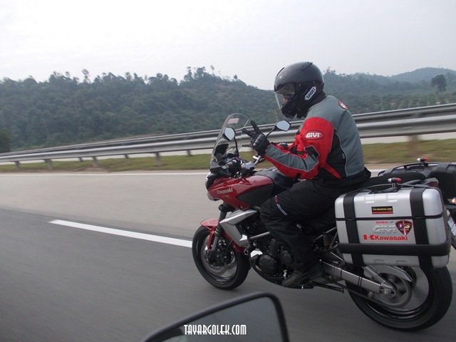 [DSCN08902.jpg]