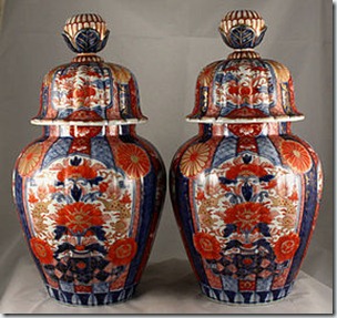 Petrie-Rogers Gallery Japanese Meiji Imari Porcelain Lidded Jars