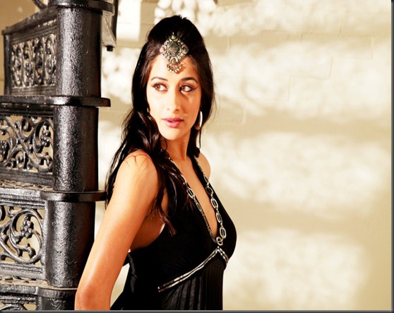 Telugu Actress Madhurima Hot Portfolio Stills