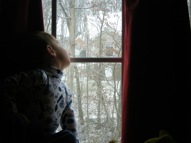 [seth%2520watch%2520snow%2520fall%2520%25283%2529%255B3%255D.jpg]