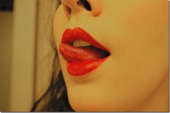 sexy-lips-girls-19