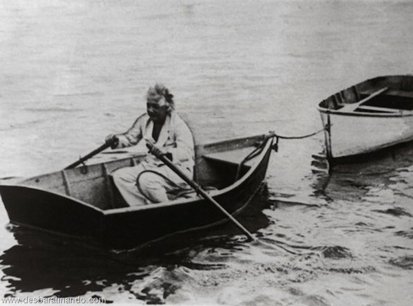 albert-einstein-fotos-raras-iconicas-epicas-lol-engracadas (17) albert-einstein-fotos-raras-iconicas-epicas-lol-engracadas (17)
