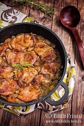 [pulpe%2520de%2520pui%2520pe%2520pat%2520de%2520legume%255B5%255D.jpg]