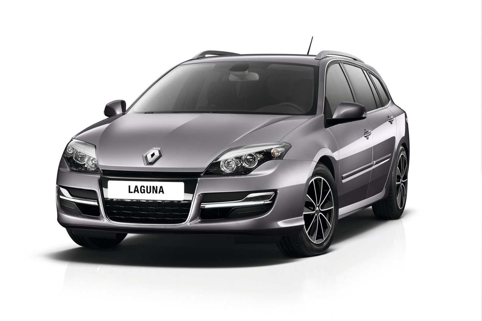[2013-Renault-Laguna-Phase-3-62.jpg]