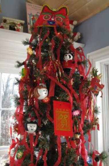 Chinese themed Christmas tree