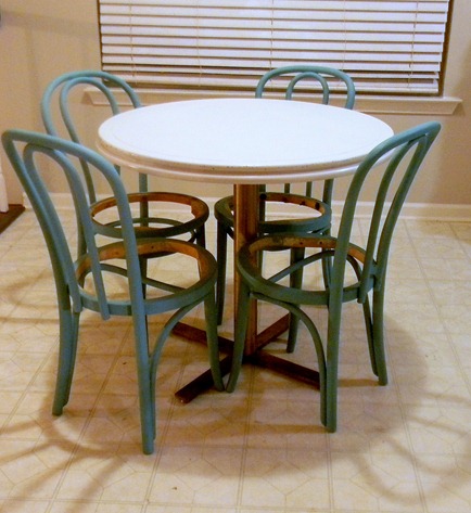 kitchen table and bentwood chairs