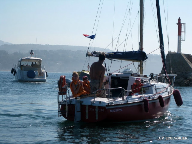 Sortie du port de Bandol