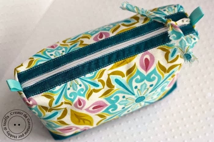 [necessaire%255B2%255D.jpg]