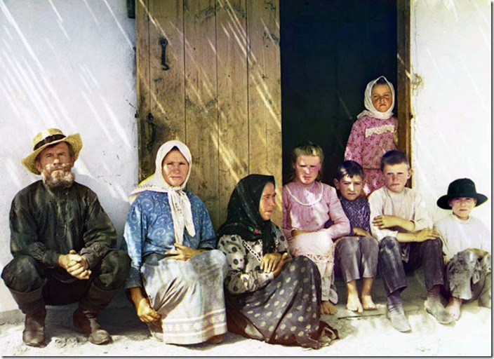 A-Settlers-Family-ca.-1907-1915