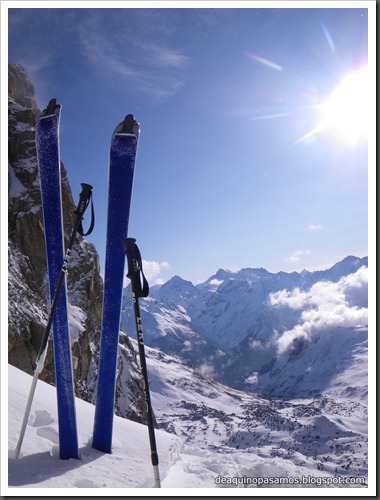 Corredor de La Fourche 350m AD  50º y Petit Pic 150m IV 60º (Midi d'Ossau, Portalet) 8874