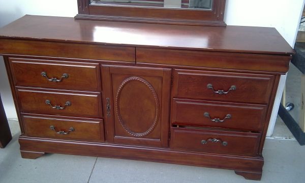 [King_Sleigh_Bed_04%255B3%255D.jpg]
