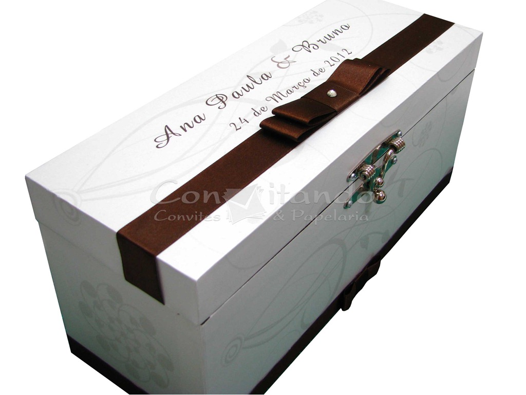 [CAIXA-MINI-VINHO-COM-FECHO1%255B3%255D.jpg]