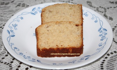 Banana Apple Bread - served B Banana Apple Bread - served B