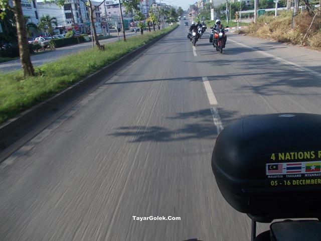 [DSCN30452.jpg]