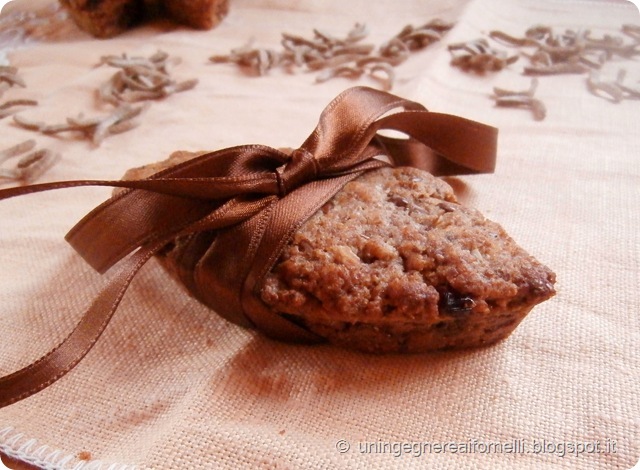 cereali cioccolato riso soffiato uvetta semi lino crusca barrette mandorle