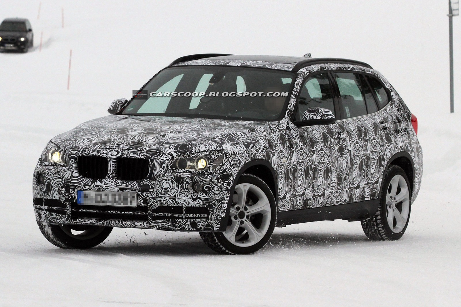 [2013-BMW-X1-Crossover-3%255B3%255D.jpg]