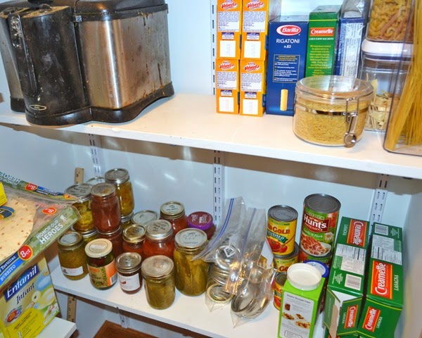 [organized%2520pantry%2520pasta%2520and%2520canned%2520goods%255B3%255D.jpg]