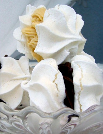 [1289757862_fatcats.ru_ussr_cake_6%255B11%255D.jpg]