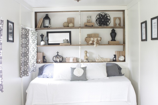 [shabby%2520chic%2520guest%2520cottage%255B5%255D.jpg]
