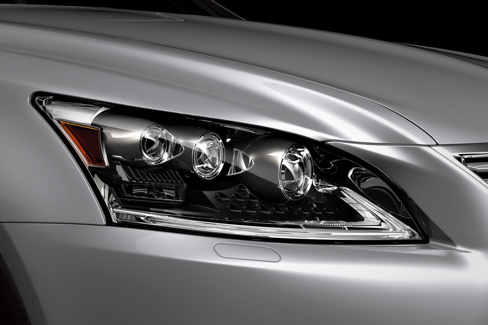 [2013-Lexus-LS460-6%255B2%255D.jpg]