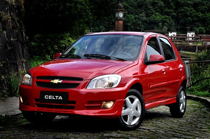[2012-Chevrolet-Celta-B00.jp_%255B2%255D.jpg]