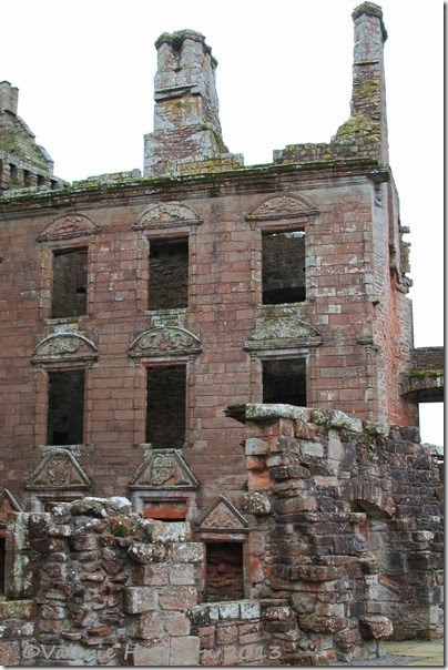 41-Caerlaverock-Castle