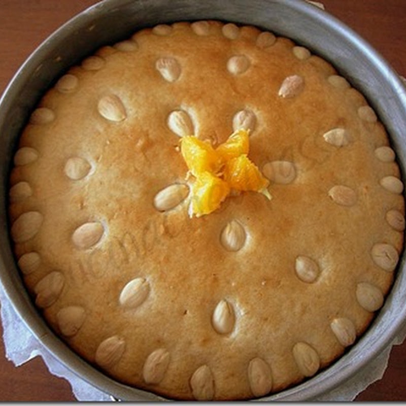 Torta vegana cannella e buccia d'arancia di una Fan