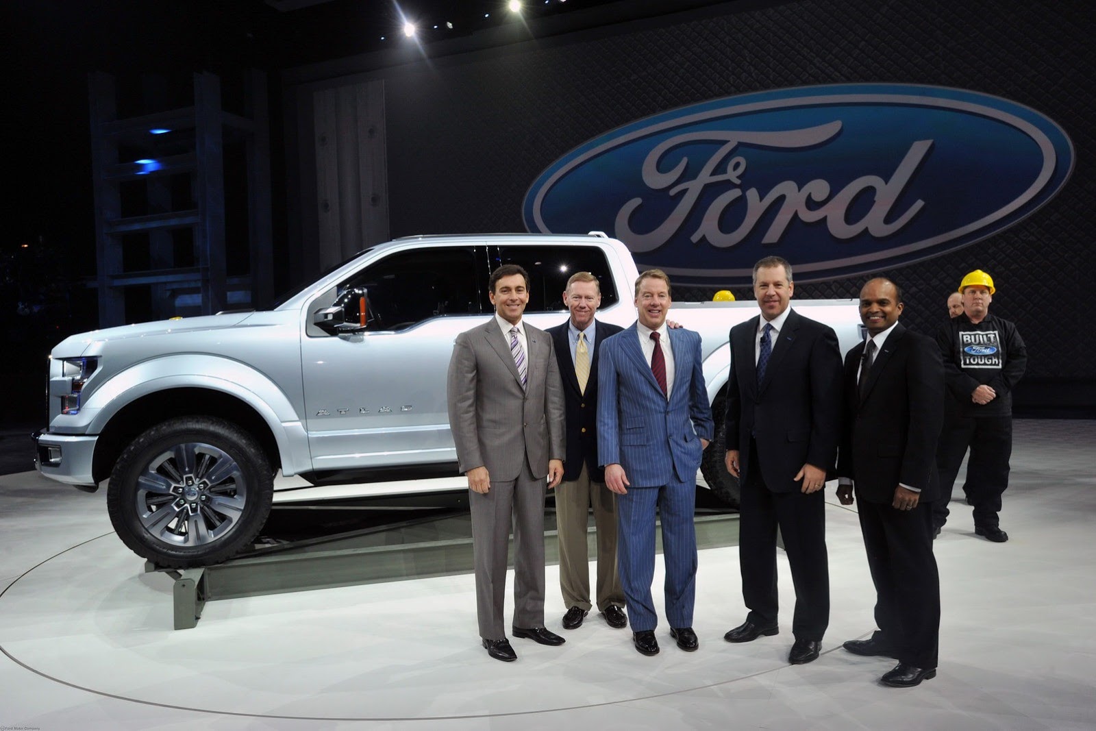 [Ford-Atlas-Concept-2%255B2%255D.jpg]