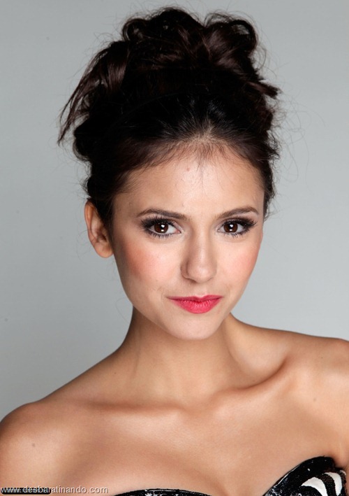 nina dobrev linda sensua sexy sedutora fotos Vampire Diaries desbaratinando (63)