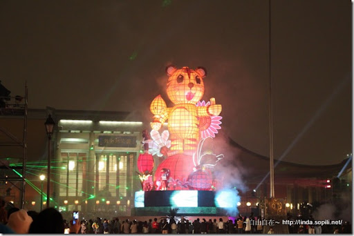 2010台北燈節(台北燈會)-主燈福氣虎Ho Ki 2010台北燈節(台北燈會)-主燈福氣虎Ho Ki