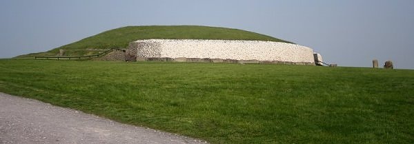 [Newgrange%2520in%2520Ireland%255B4%255D.jpg]