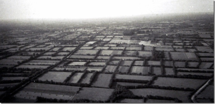 Le bocage du plateau entre Muzon et Chavagnes en 1955