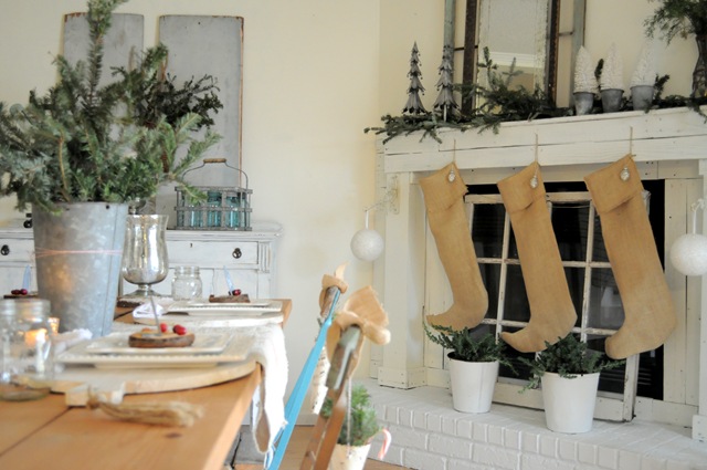 [Christmas%2520dining%2520room%255B5%255D.jpg]