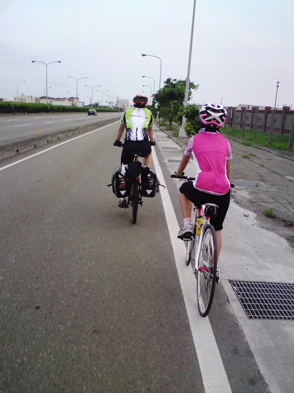 [040%255B3%255D.jpg]