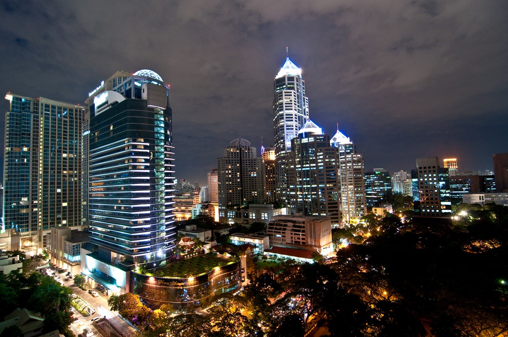 [All_Seasons_Plaza_Bangkok%255B4%255D.jpg]
