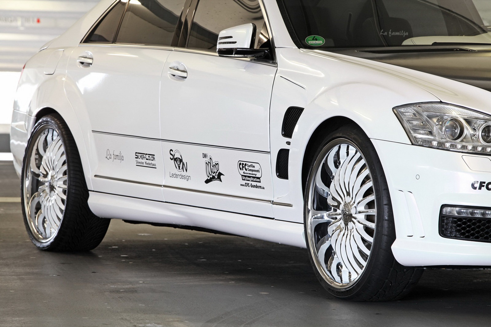 [Design-World-S-Clas-Mercedes-15%255B2%255D.jpg]