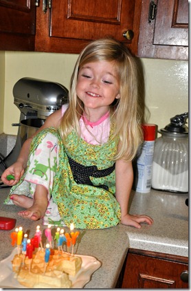 birthday girl is 4 100912 (7)