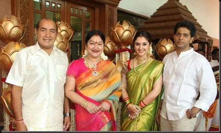 Celebrities at Sneha and Prasanna Wedding Reception_7