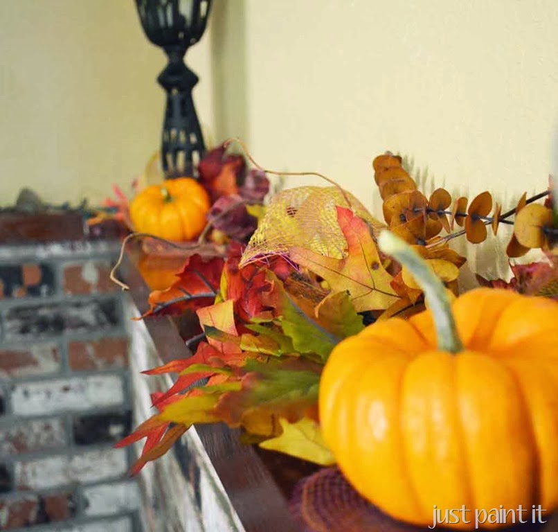 [Fall-Mantel-Upstairs-F%255B2%255D.jpg]