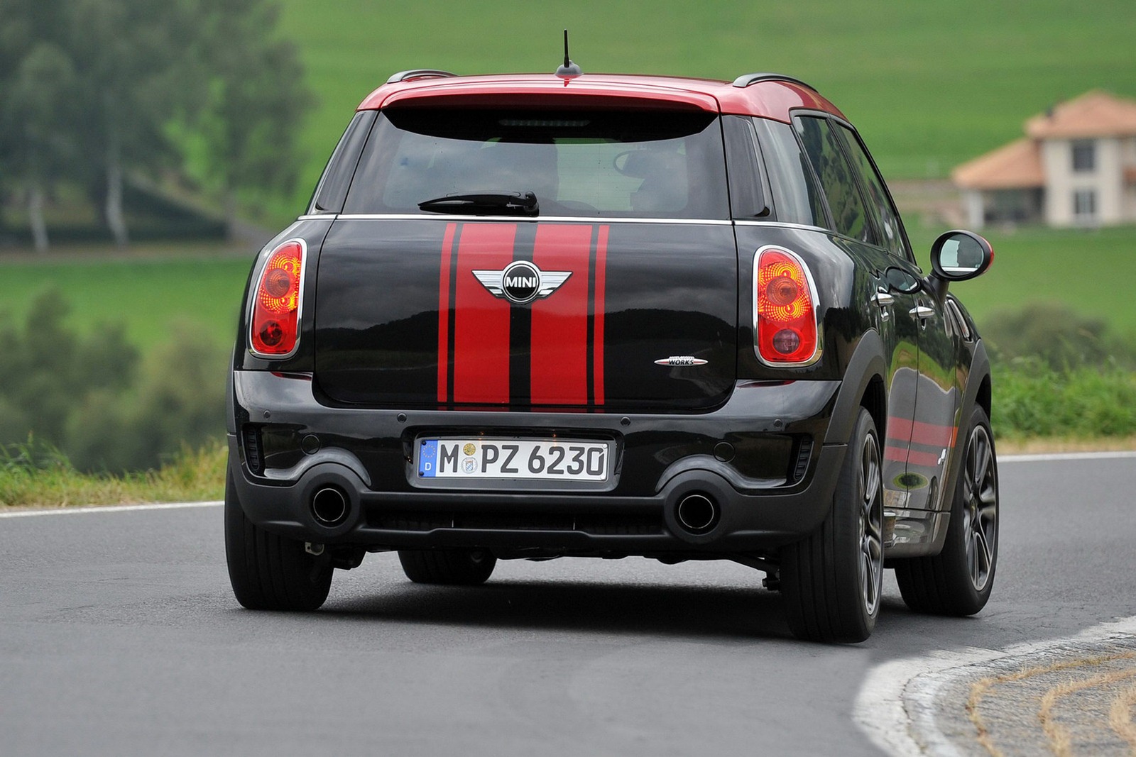 [2013-Mini-Countryman-JCW-4%255B2%255D.jpg]