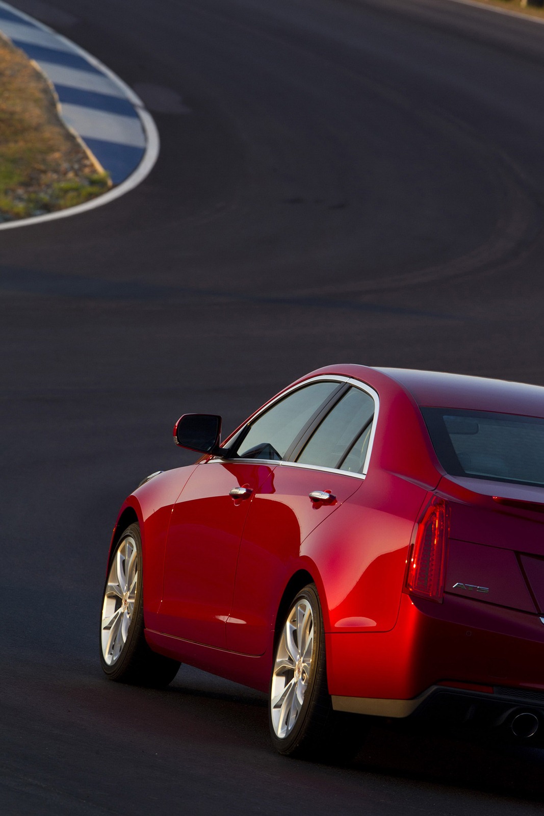 [2013-Cadillac-ATS-150%255B2%255D.jpg]