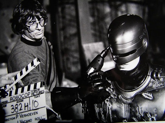 [behind-scenes-famous-movies-8%255B2%255D.jpg]