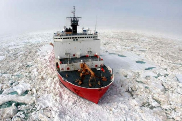 U.S. Coast Guard Icebreaker Healy, which is one of only two icebreakers that the U.S. currently operates. Photo: U.S. Coast Guard