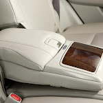 2011 Lexus RX 450h 030.jpg 2011 Lexus RX 450h 030.jpg