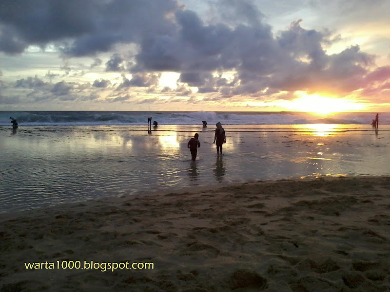 sunset-di-pantai-nguyahan
